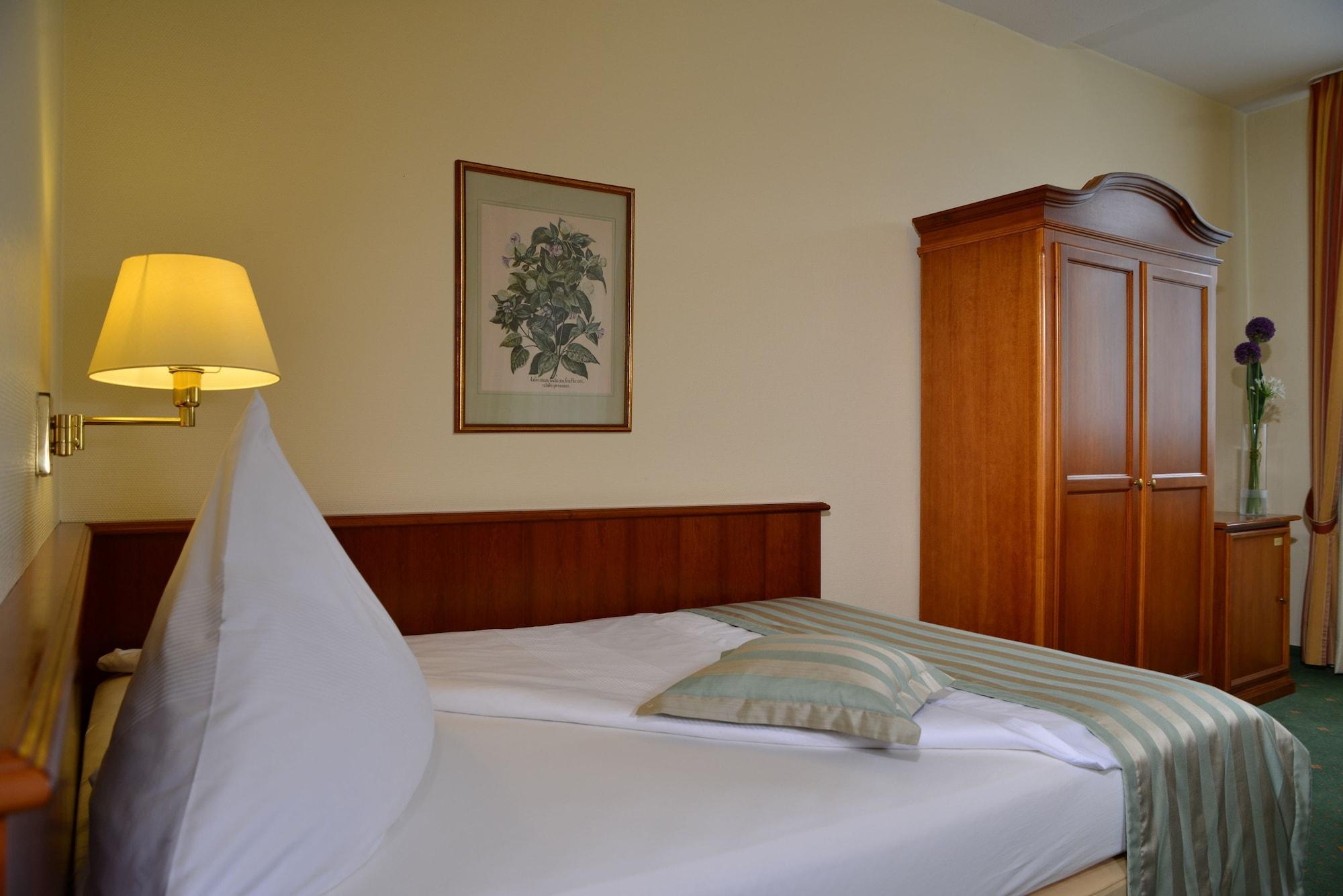 היידלברג City Partner Hotel Hollaender Hof מראה חיצוני תמונה