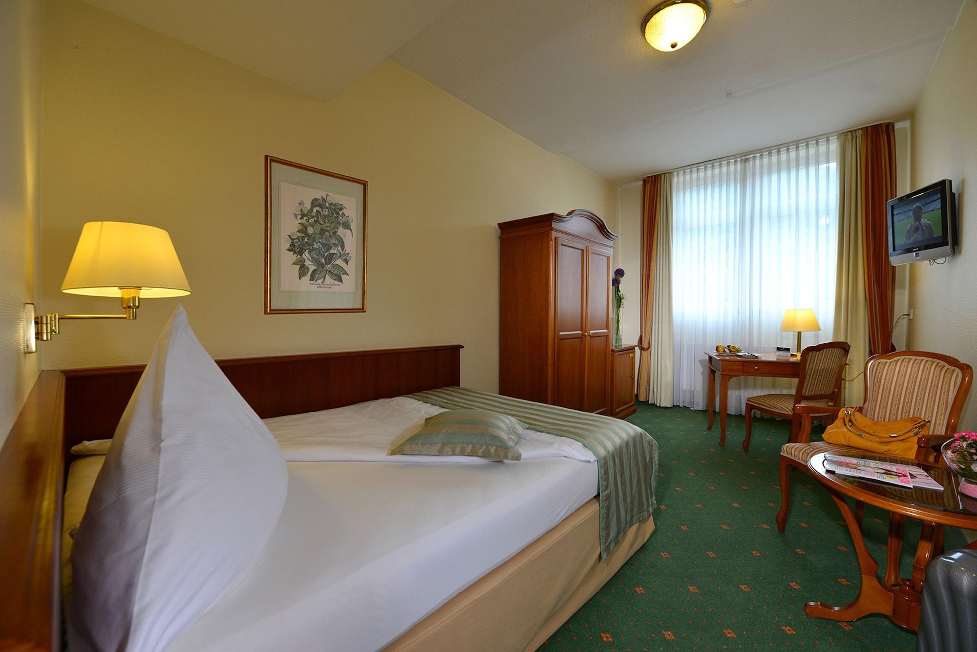 היידלברג City Partner Hotel Hollaender Hof מראה חיצוני תמונה