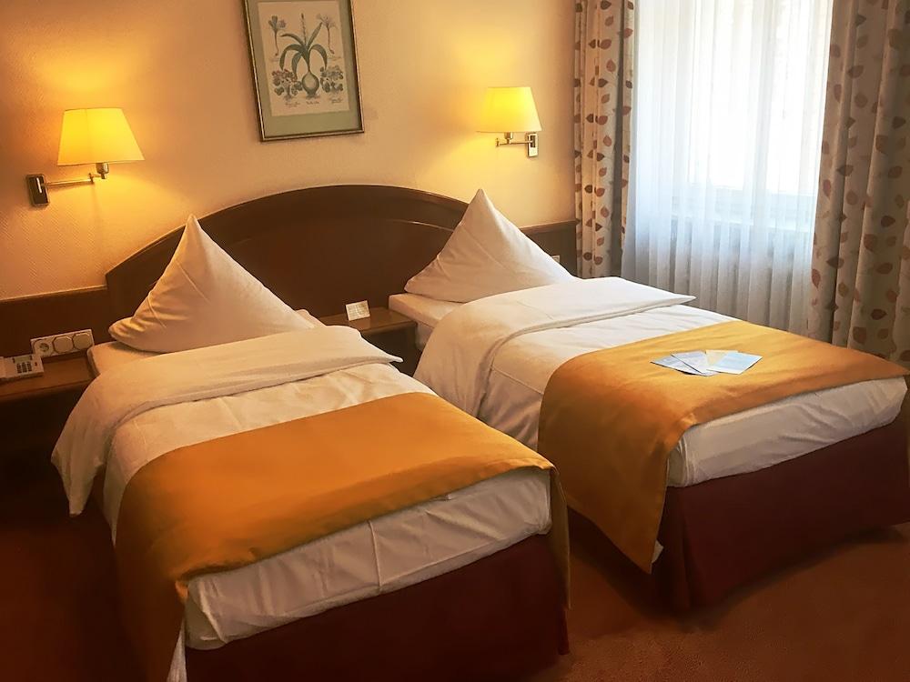 היידלברג City Partner Hotel Hollaender Hof מראה חיצוני תמונה