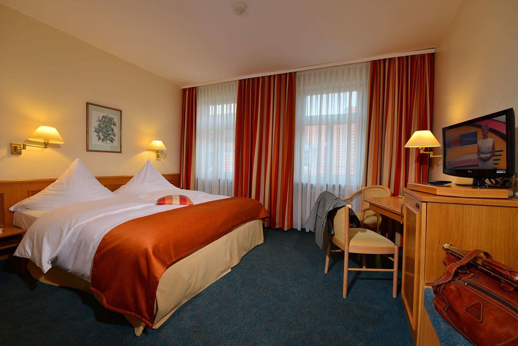 היידלברג City Partner Hotel Hollaender Hof מראה חיצוני תמונה